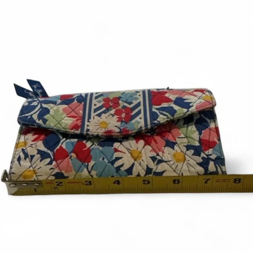 Vera Bradley Floral Wallet Womens OS Multicolor Quilted